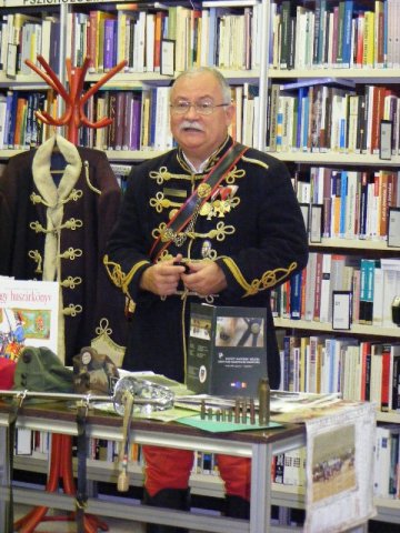 Huszárbandérium és huszárhagyományok